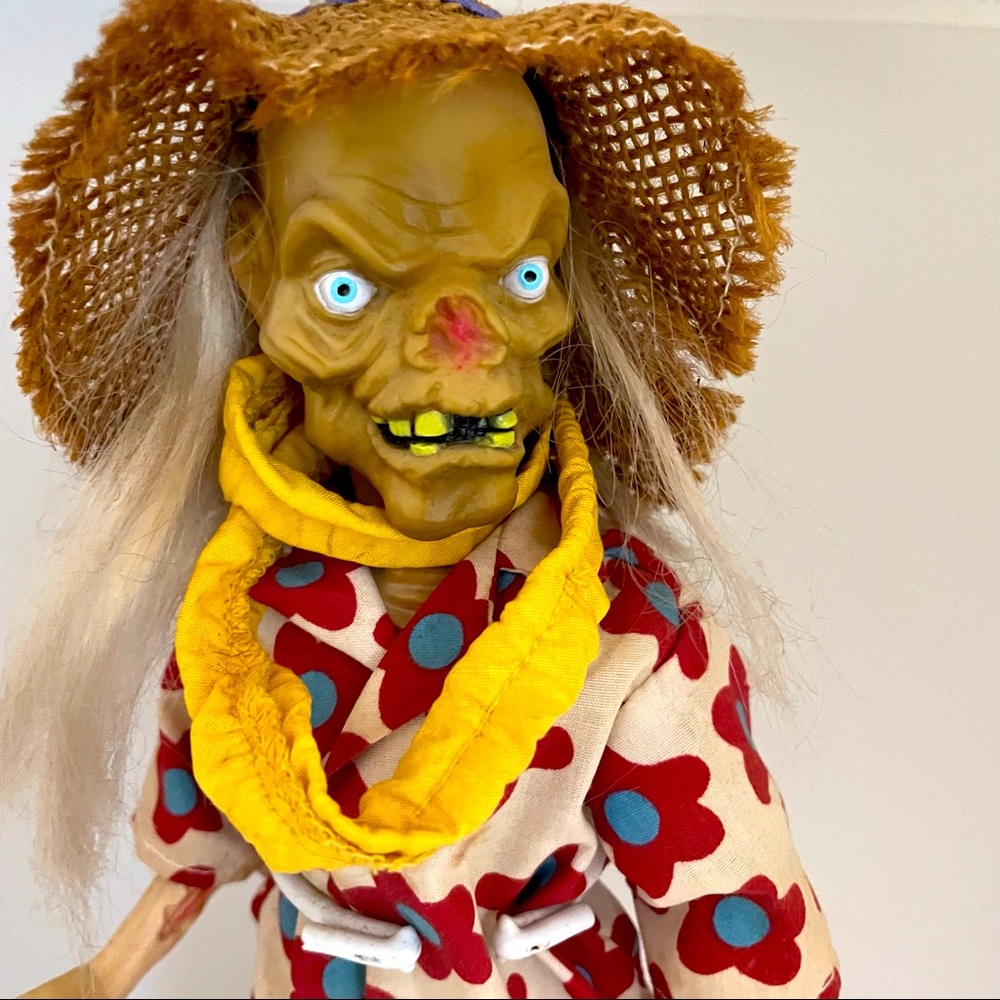 Halloween Tales from The Crypt Hawaiian Figure